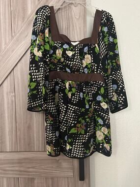 NWT Gracie small silk tunic top